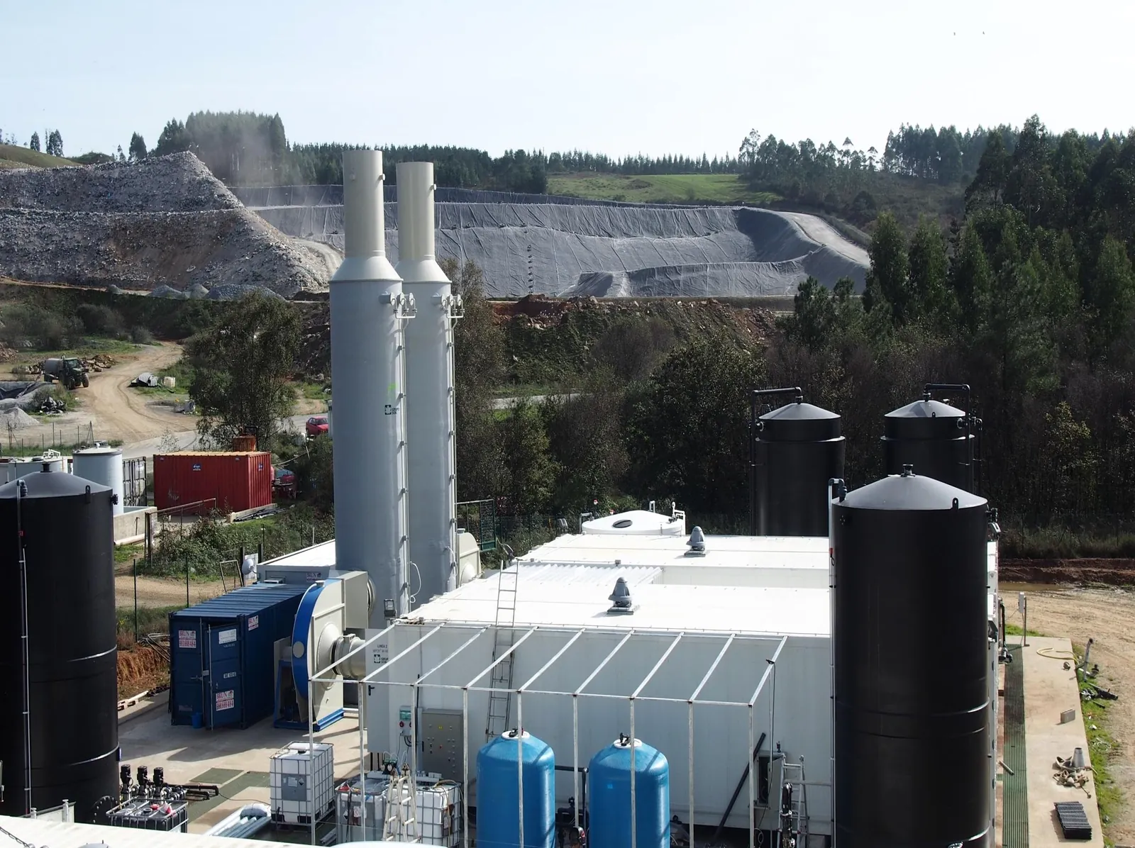 Galicia landfill leachate plant. Installed system